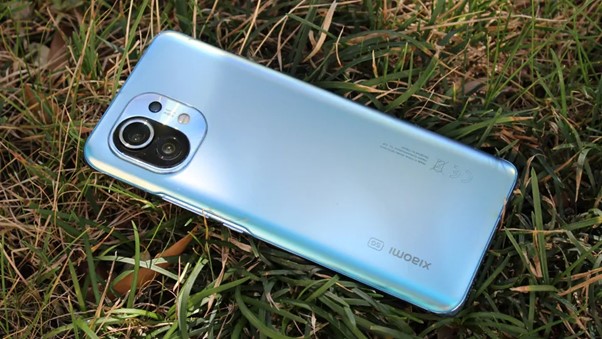 Xiaomi Mi 11 photo