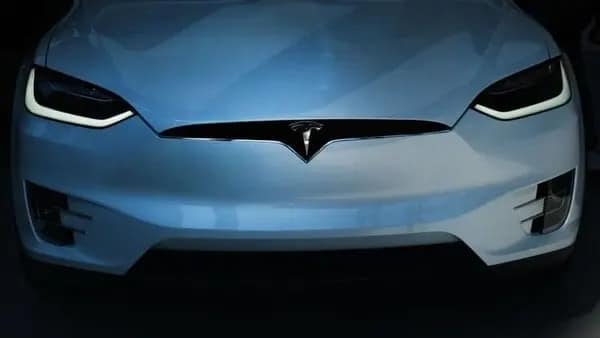 Tesla Phantom Breaks